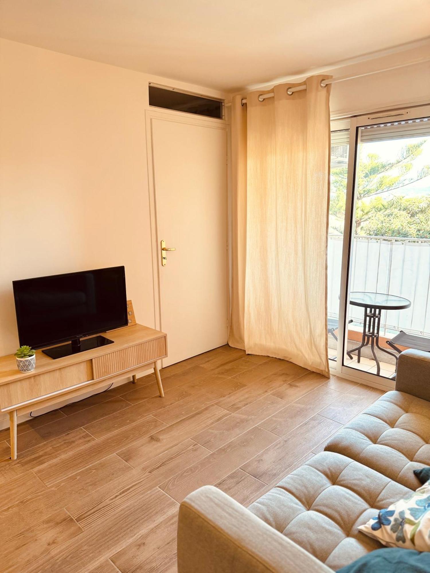 Claelle Appartment - 200M Beach Mandelieu La Napoule Ngoại thất bức ảnh